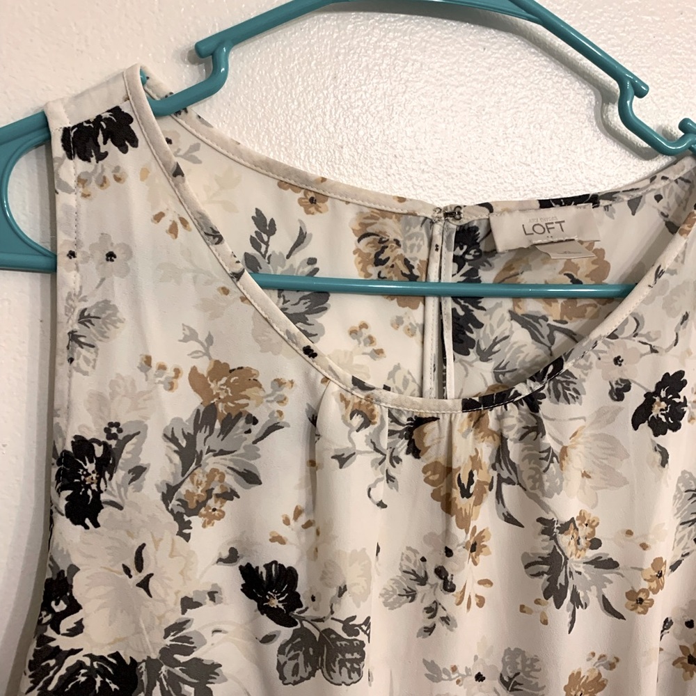 Loft cream tank top